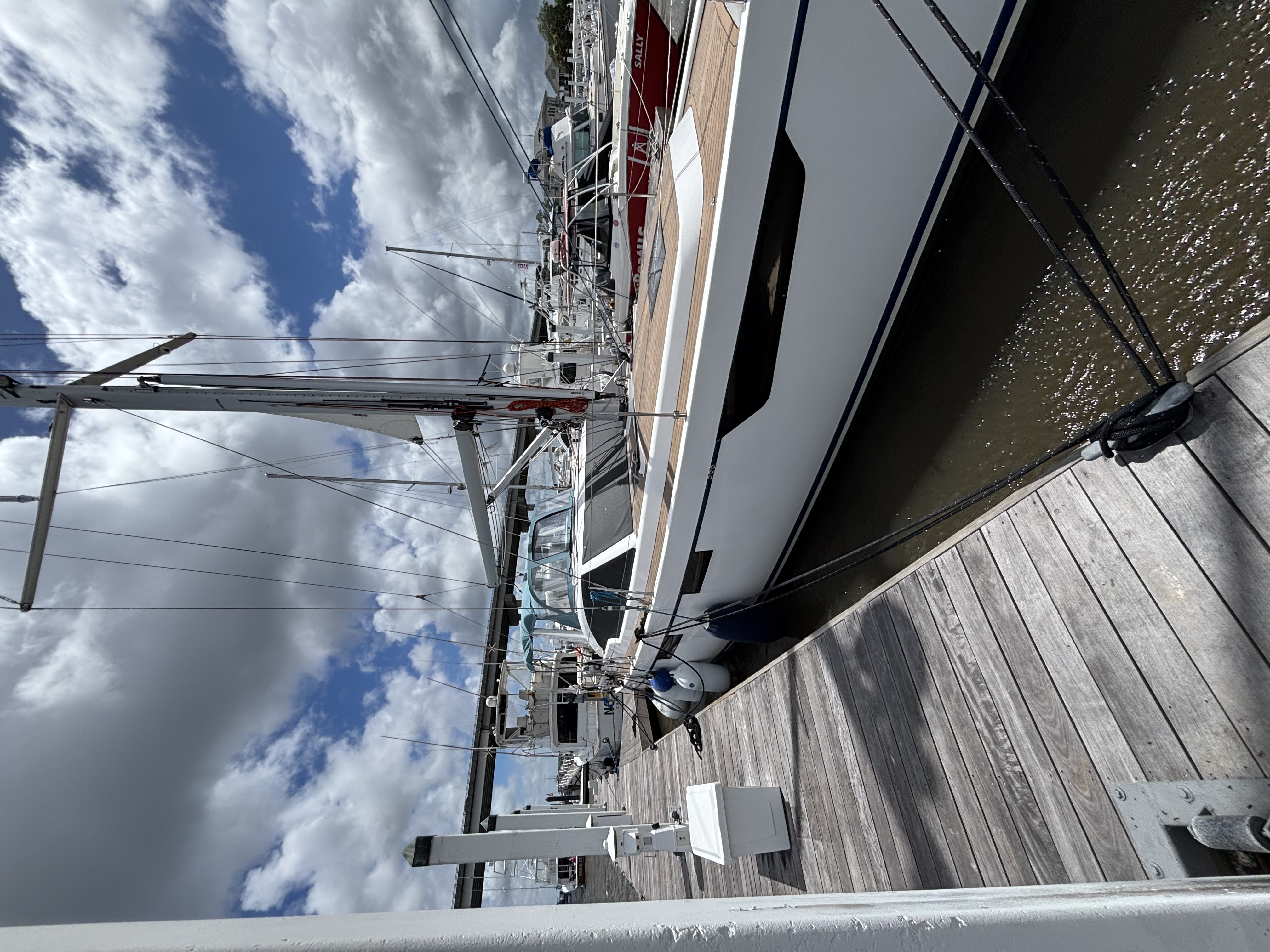 Sean Carroll Yachting mobile boat repair work on sailboat in Charleston, SC marina